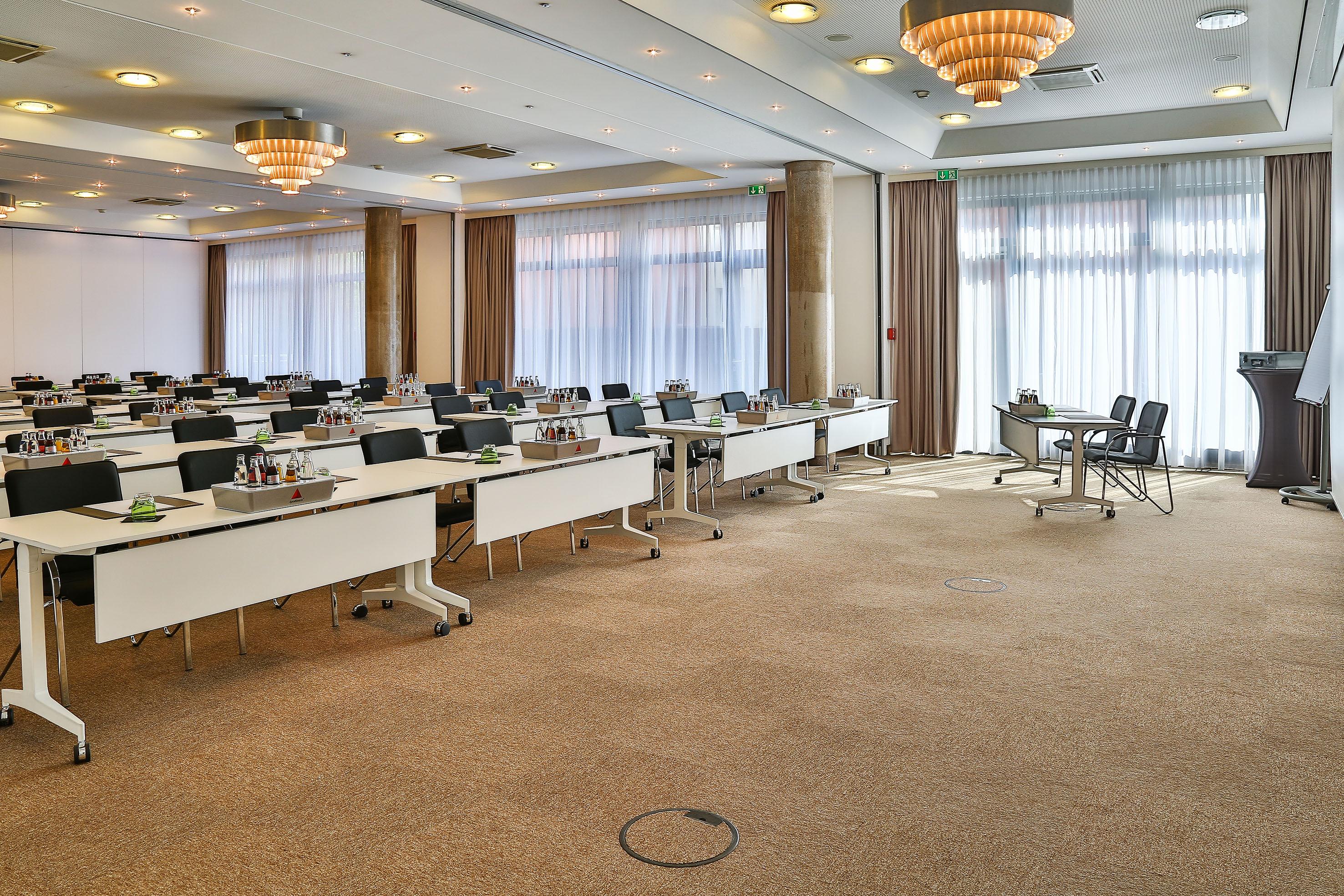 Frankfurt Messe Affiliated By Melia Hotel 4*
