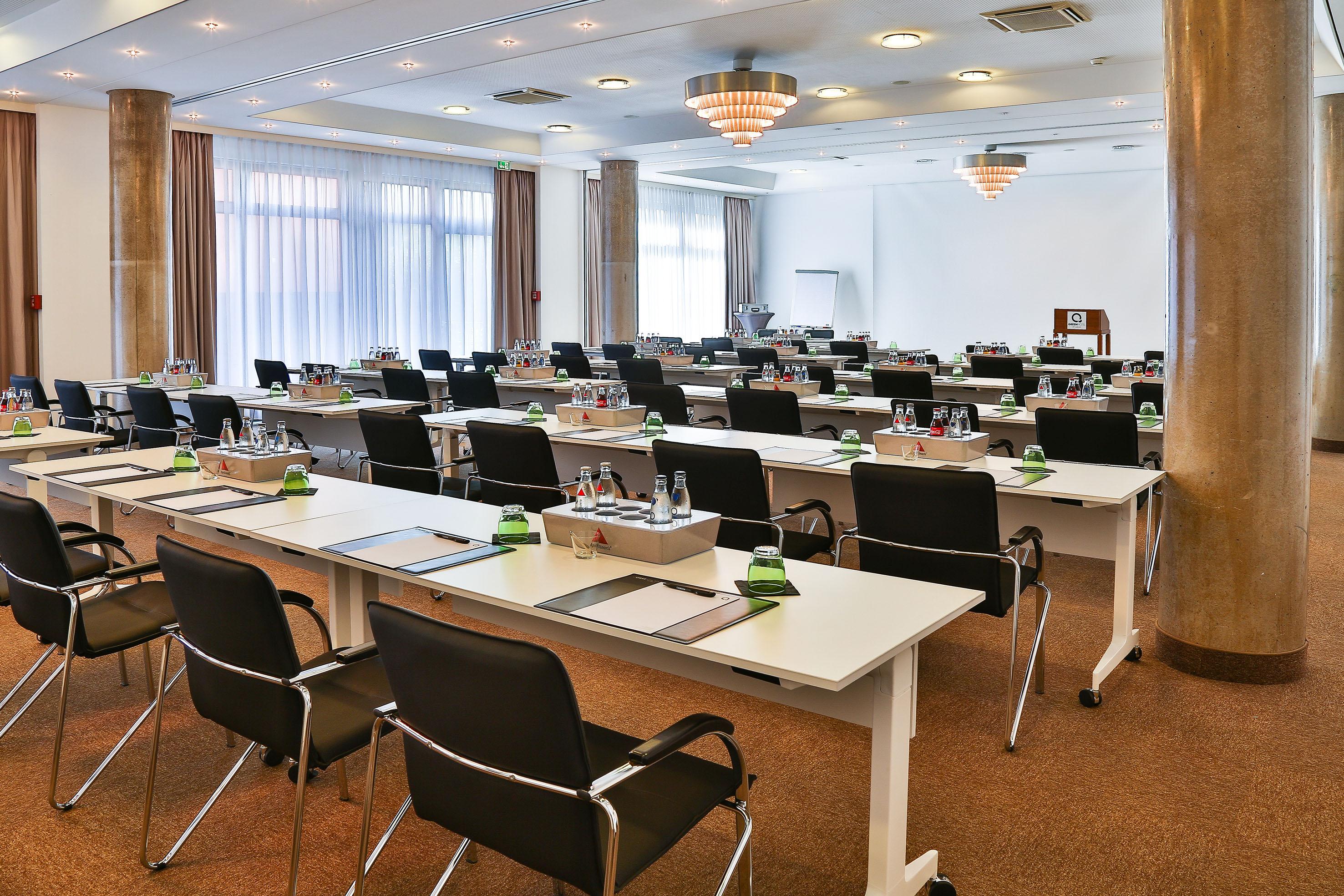 Hotel Frankfurt Messe Affiliated By Melia 4*